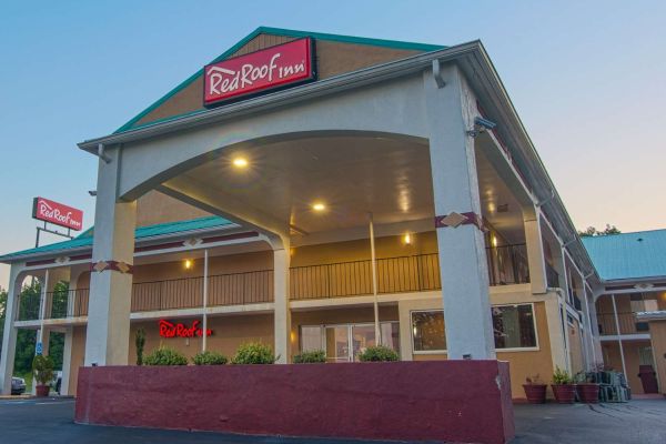 Hotel Red Roof Crossville (Woodlawn)